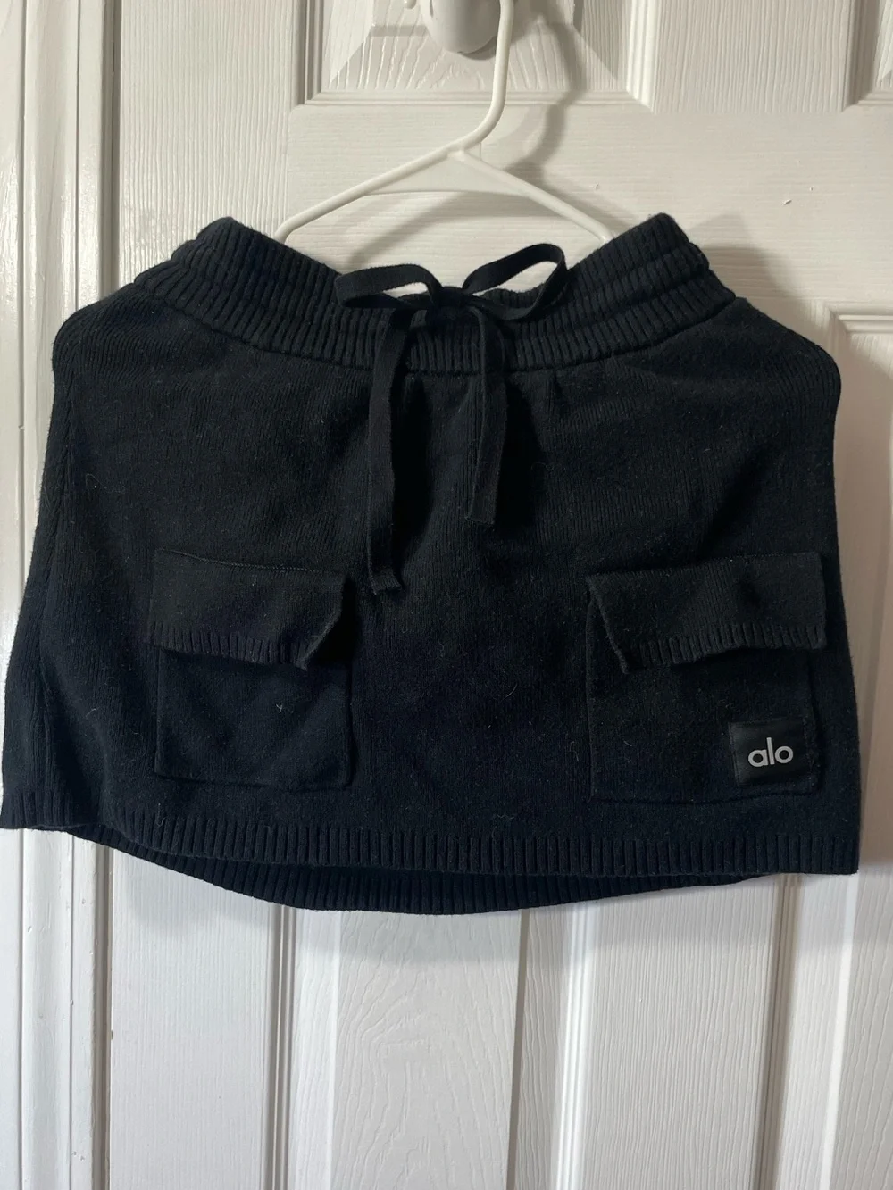 Alo Black Knit Cargo Skort | Built-In Shorts w Pockets | Size Small
